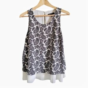 Banana Republic Paisley Tank Size Medium